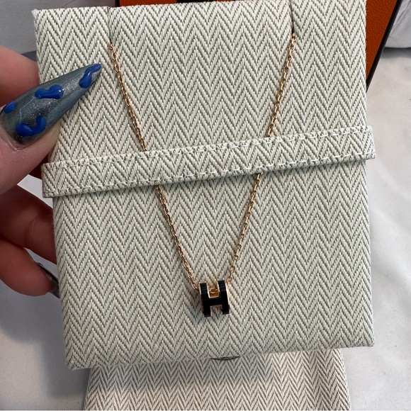 AUTHENTIC - HERMES POP H PENDANT - BLACK/ROSE GOLD - Picture 2 of 6